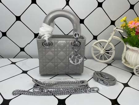 2025年6月5日入荷新作17CMx15CMx7CM  La...