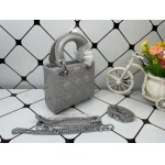 2025年6月5日入荷新作17CMx15CMx7CM  Lady Diorお安い/人気/革/バッグ/SY工場