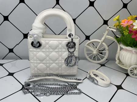 2025年6月5日入荷新作17CMx15CMx7CM  La...