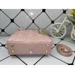 2025年6月5日入荷新作17CMx15CMx7CM  Lady Diorお安い/人気/革/バッグ/SY工場