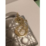 2025年6月5日入荷新作Lady Dior SIZE:17cm    お安い/人気/革/バッグ/SY工場