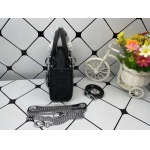 2025年6月5日入荷新作 17CMx15CMx7CM  Lady Diorお安い/人気/革/バッグ/SY工場