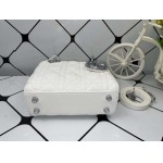 2025年6月5日入荷新作 17CMx15CMx7CM  Lady Diorお安い/人気/革/バッグ/SY工場