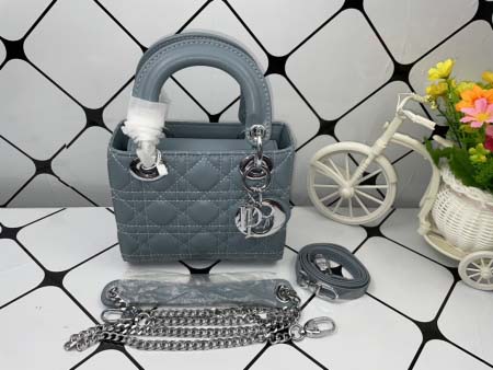 2025年6月5日入荷新作 17CMx15CMx7CM  L...