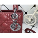 2025年6月5日入荷新作 17CMx15CMx7CM  Lady Diorお安い/人気/革/バッグ/SY工場