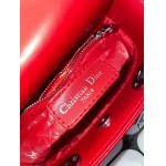 2025年6月5日入荷新作 17CMx15CMx7CM  Lady Diorお安い/人気/革/バッグ/SY工場