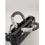 2025年6月5日入荷新作150  Dior 26CM-Lady Dior    お安い/人気/革/バッグ/SY工場