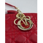 2025年6月5日入荷新作150  Dior 26CM-Lady Dior    お安い/人気/革/バッグ/SY工場