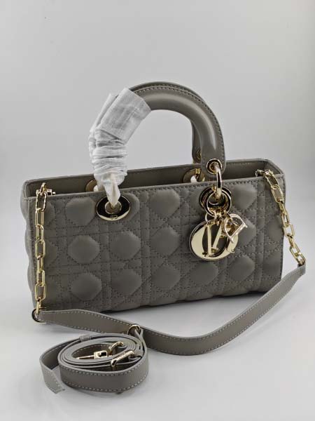 2025年6月5日入荷新作150  Dior 26CM-La...