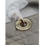 2025年6月5日入荷新作150  Dior 26CM-Lady Dior    お安い/人気/革/バッグ/SY工場