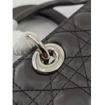 2025年6月5日入荷新作32CMx24CMx12CM  Lady Diorお安い/人気/革/バッグ/SY工場