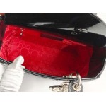 2025年6月5日入荷新作20CMx16.5CMx8CM  Lady Dior    お安い/人気/革/バッグ/SY工場