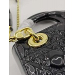 2025年6月5日入荷新作17CMx15CMx7CM  Lady Dior お安い/人気/革/バッグ/SY工場