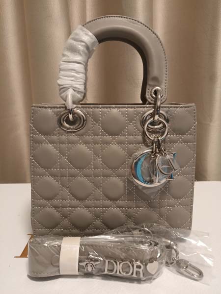 2025年6月5日入荷新作Dior Lady Dior SI...