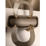 2025年6月5日入荷新作Dior Lady Dior SIZE:20    お安い/人気/革/バッグ/SY工場