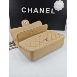 2025年6月5日入荷新作Chanel  A01112 SIZE:：25.5*15.5*6.5  お安い/人気/革/バッグ/SY工場