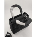 2025年6月5日入荷新作20CMx16.5CMx8CM  Lady Dior お安い/人気/革/バッグ/SY工場