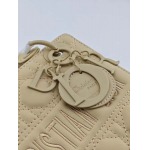 2025年6月5日入荷新作17CMx15CMx7CM  Lady Dior お安い/人気/革/バッグ/SY工場