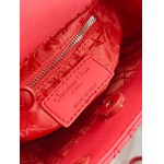 2025年6月5日入荷新作17CMx15CMx7CM  Lady Dior  お安い/人気/革/バッグ/SY工場