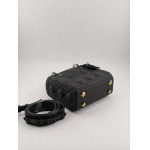 2025年6月5日入荷新作17CMx15CMx7CM  Lady Dior お安い/人気/革/バッグ/SY工場
