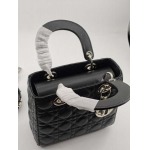 2025年6月5日入荷新作20CMx16.5CMx8CM  Lady Dior    お安い/人気/革/バッグ/SY工場
