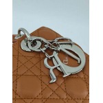 2025年6月5日入荷新作20CMx16.5CMx8CM  Lady Dior    お安い/人気/革/バッグ/SY工場
