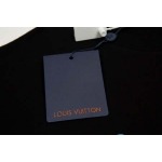 2025年6月5日入荷新作Louis Vuitton半袖 Tシャツ誕生日プレゼントの服/男女兼用/カップル服人気/BC工場