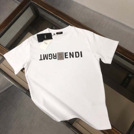 2025年6月6日入荷新作FENDI半袖 Tシャツ誕生日プレ...