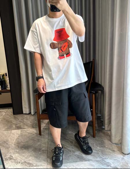 2025年6月6日入荷新作FENDI半袖 Tシャツ誕生日プレ...