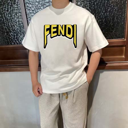 2025年6月6日入荷新作FENDI半袖 Tシャツ誕生日プレ...