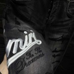 2025年6月16日入荷新作Amiriジーパン高品質/人気/限定版/off工場