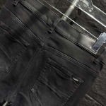 2025年6月16日入荷新作Amiriジーパン高品質/人気/限定版/off工場