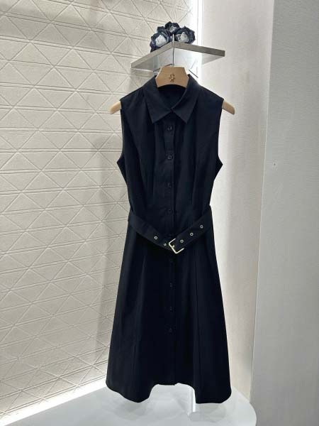 2025年6月18日入荷春夏新作Dior ワンピースファッシ...