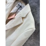 2025年6月18日入荷春夏新作Miumiu春夏ジャケットファッション/誕生日プレゼント/贈り物 can工場