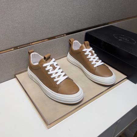 2025年6月20日入荷新品Pradaカジュアルシューズ/ス...