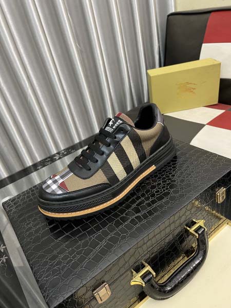 2025年6月20日入荷新品BURBERRYカジュアルシュー...