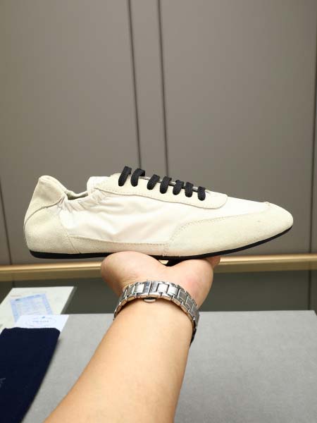 2025年6月20日入荷新品Pradaカジュアルシューズ/ス...