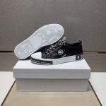 2025年6月20日入荷新品Versaceカジュアルシューズ/スニーカー｜メンズ靴人気本革製ギフト/誕生日/TL工場