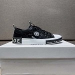 2025年6月20日入荷新品Versaceカジュアルシューズ/スニーカー｜メンズ靴人気本革製ギフト/誕生日/TL工場