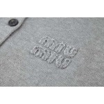 2025年6月22日入荷新作Miumiu ニットカーディガン   原版復刻人気で【极品】/正規品と同じサイズ/YGY工場