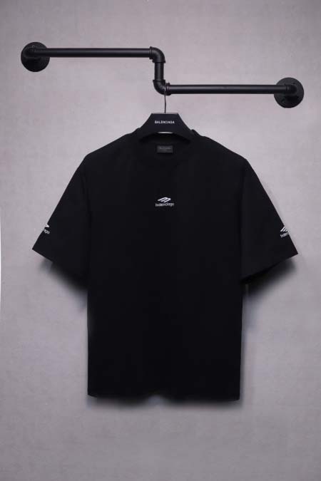 2025年6月26日入荷新作Balenciaga半袖 tシャ...