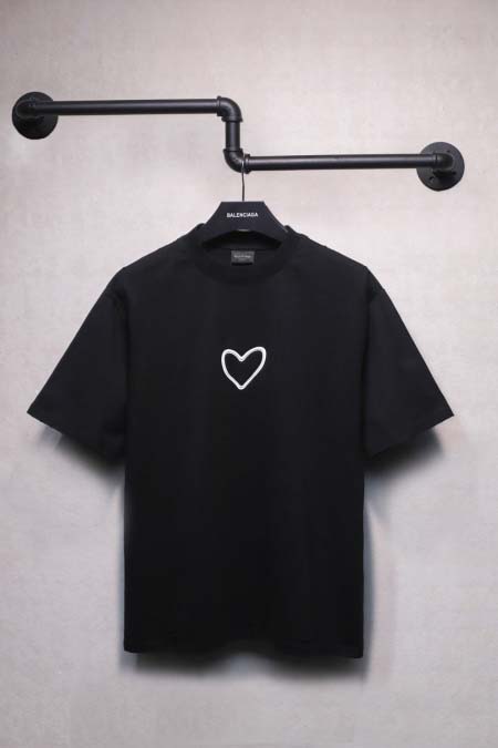 2025年6月26日入荷新作Balenciaga半袖 tシャ...