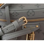 2025年6月26日入荷Louis Vuitton バッグVanity Chain Pouch Nice Monogram 2024 LV LV :M12427: 19CMx11.5CMx6.5CM 高品質人気の新作/誕生日プレゼント/SQ