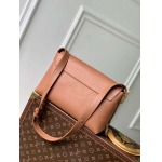 2025年6月26日入荷Louis Vuitton バッグ Monogram:M13151:30CMx18CMx12CM 高品質人気の新作/誕生日プレゼント/SQ工場