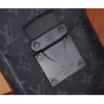 2025年6月26日入荷Louis Vuitton バッグS-Lock Vertical Monogram Eclipse Monogram Eclipse S-lock :M82252:12CMx19CMx7CM 高品質人気の新作/誕生日