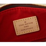 2025年6月26日入荷Louis Vuitton バッグ Slouchy Monogram Monogram :M11952:33CMx22CMx9CM 高品質人気の新作/誕生日プレゼント/SQ工場