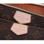 2025年6月26日入荷Louis Vuitton バッグMulti Pochette Accessories Monogram :M44813:24CMx13.5CMx4CM 高品質人気の新作/誕生日プレゼント/SQ工場