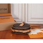 2025年6月26日入荷Louis Vuitton バッグ Nicolas Ghesquire Boite Chapeau Souple :M45647:20CMx22.5CMx8CM 高品質人気の新作/誕生日プレゼント/SQ工場