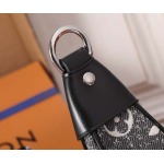 2025年6月26日入荷Louis Vuitton バッグLoop Monogram 2023 Cruise LV Circle:M21752:23CMx13CMx6CM 高品質人気の新作/誕生日プレゼント/SQ工場