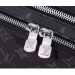 2025年6月26日入荷Louis Vuitton バッグAlpha Wearable Monogram Eclipse  :M80741:18.5CMx11CMx6.5CM 高品質人気の新作/誕生日プレゼント/SQ工場